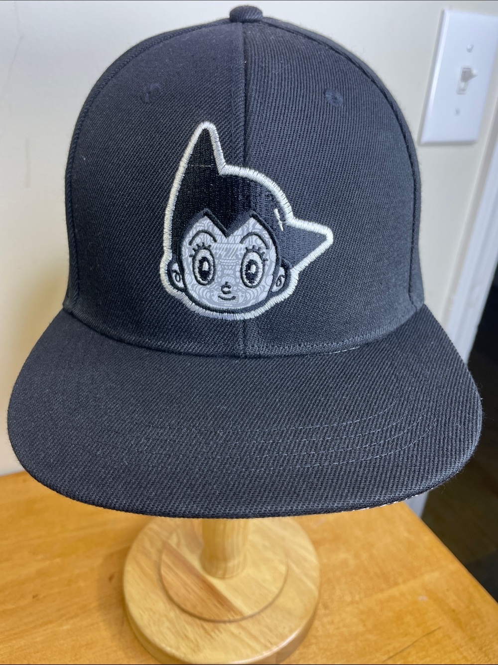 Astro Boy Black Embroidered Character Snapback Hat